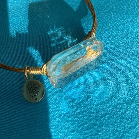 Bourbon and bowties bracelet - Picture 3 of 5